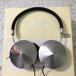 Frends Taylor Headphones (Silver)